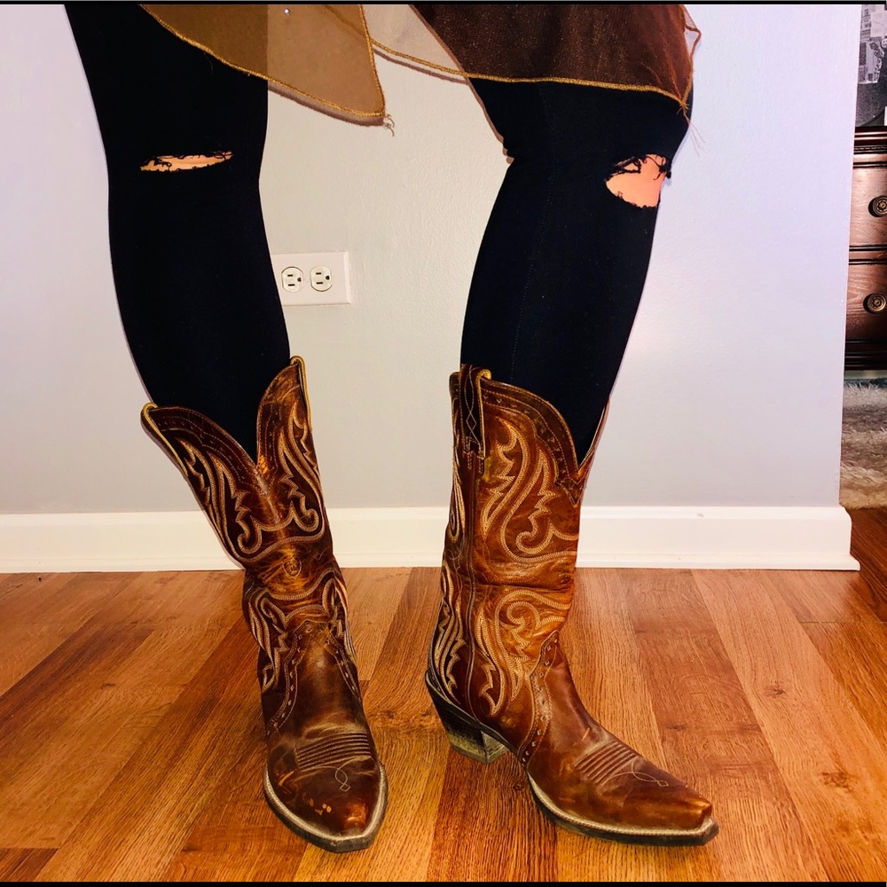 Ariat Cowboy Boots